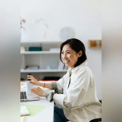 赖雅
